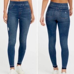 Spanx Dark Wash Distressed Denim High Rise Raw Hem Skinny Jean Jeggings Size M